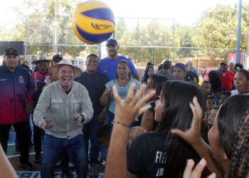 Alcaldía recupera espacio deportivo en el barrio Ezequiel Zamora (+Maracaibo)