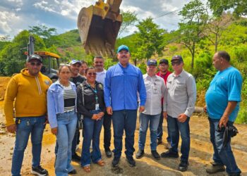 Gobernación construye nuevo alcantarillado de 24 metros lineales en el sector El Venado de la carretera Lara-Zulia