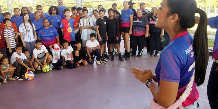 ‎Convocado por el IMDEPREC;                 ‎Más de 100 niños dan la bienvenida al Plan Vacacional Deportivo de la Alcaldía de Maracaibo
