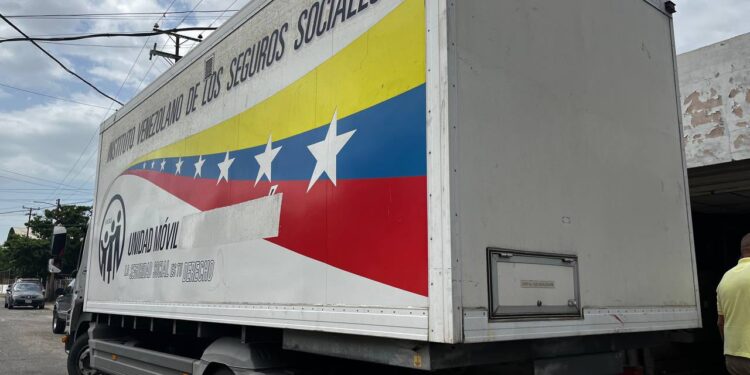 Siete máquinas de diálisis refuerzan la atención renal en Cabimas y La Villa del Rosario