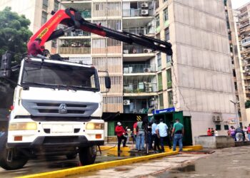 Gobernación y Corpoelec restituyen servicio eléctrico en Torres del Saladillo con sustitución de transformador de 750 KVA