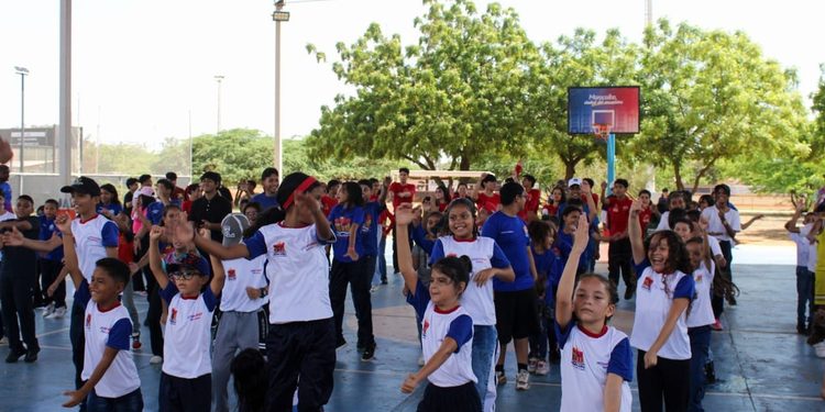 Gaiteritos del IMGRA disfrutaron en el Encuentro Recreativo ‘Jugando y Gaiteando» en la Vereda del Lago