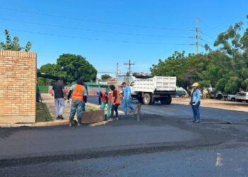 Alcaldía de Maracaibo acelera trabajos de asfaltado para consolidar la entrega del estadio Alejandro Borges