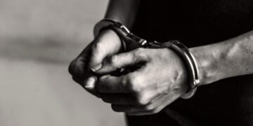 Queda detenido venezolano en Chile buscado por la Interpol tras intento de feminicidio