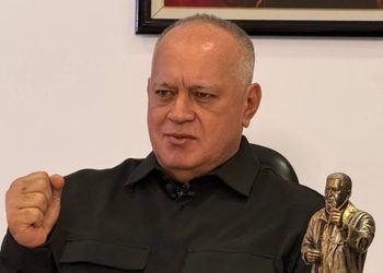 Diosdado Cabello se pronuncia tras la destitución de Ecarri: «Somos respetuosos de la AN».
