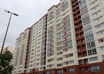 Presidenta Rodríguez entrega 87 nuevas viviendas a familias afectadas por sismos
