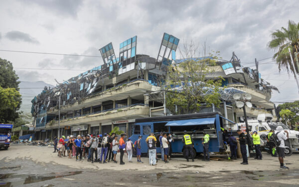 El 75% de los comercios en La Guaira solo podrán mantener su nómina por 3 meses tras los terremotos