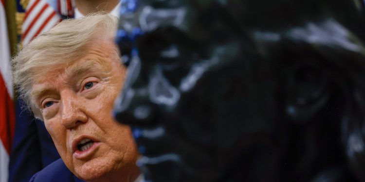 Trump: El acuerdo con Irán «no vale ni el papel en el que está escrito»