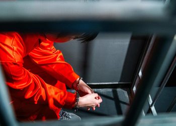 Condenan a pena de muerte a un exfuncionario en China por sobornos de 20 millones de dólares