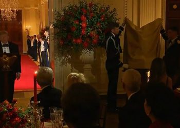 VIDEO: El regalo que hizo Trump a Xi