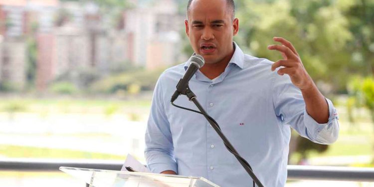 Héctor Rodríguez habla sobre el salario de los docentes este 2 de septiembre: esto dijo