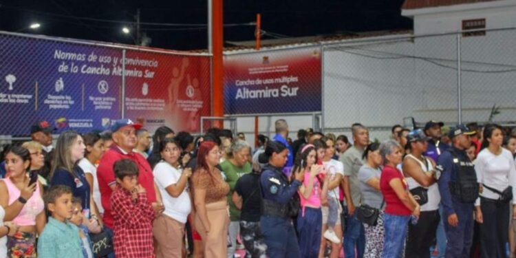 La Alcaldía de Maracaibo logra recuperar del abandono La Cancha Altamira Sur
