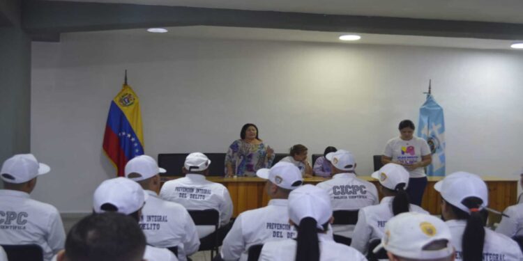 La Secretaría de la Mujer en el Zulia capacita a cuerpos de seguridad para garantizar atención especializada a víctimas de violencia