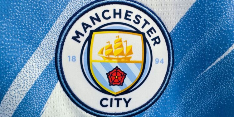 Declaran culpable al Manchester City de más de 100 irregularidades financieras