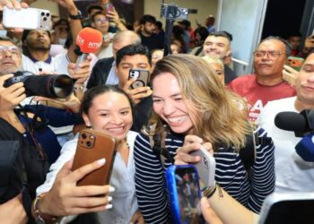 Regresa a Venezuela la jefa de comunicaciones de María Corina Machado: «Vuelvo a Venezuela para darme confianza a mí»