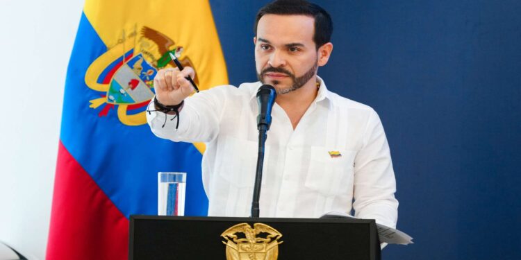De la Espriella patrulla las calles de Santa Marta entre tensión y militarización