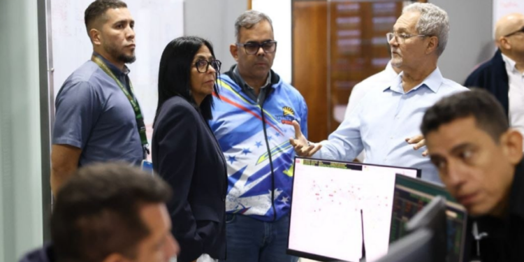 Tras su participación en la ONU, la presidenta Delcy Rodríguez retorna al país e inspecciona la situación eléctrica nacional