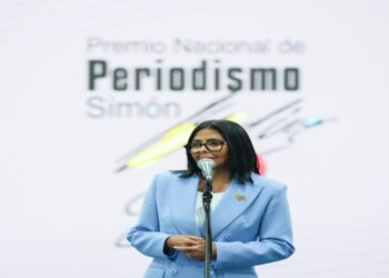 Celebración informativa: Presidenta Delcy Rodríguez lidera entrega del ‘Premio Nacional de Periodismo Simón Bolívar 2026’