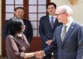 Delcy Rodríguez sostiene encuentro con el encargado de negocios del Reino Unido (Video)