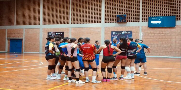 El Zulia se convierte en anfitrión del voleibol sudamericano con el apoyo del gobernador Luis Caldera