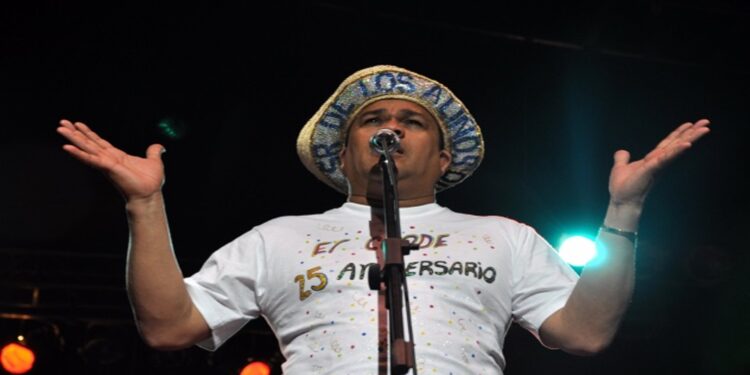 (Video) ‘Er Conde del Guácharo’ reaparece tras sufrir un evento cardiovascular: «Gracias a todos por esas oraciones»