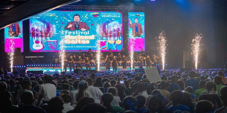 ​Fundación Nacional de la Gaita impulsa a las nuevas generaciones con una histórica entrega de más de 140 instrumentos a las 20 agrupaciones ganadoras del 2.º Festival Nacional de Gaitas