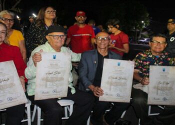 Concejo Municipal de Maracaibo homenajeó a poetas, músicos, escritores y cultores populares