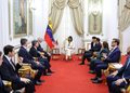 Encuentro en Miraflores: Delcy Rodríguez recibe a Chris Wright, secretario de Energía de EEUU