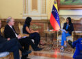 Mandataria Delcy Rodríguez se reúne con la directora regional del PNUD