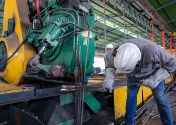 Ministro Héctor Silva inspeccionó operatividad de la planta Guacara del Complejo Siderúrgico Nacional