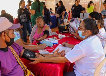 Alcaldía de Maracaibo atendió a familias vulnerables de la Comuna San Rafael en la parroquia Coquivacoa