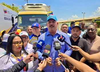 Gobernador Caldera inició despliegue del Plan de Distribución de Alimentación Escolar para atender a 550 mil estudiantes en el Zulia