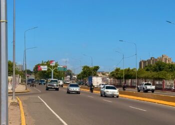 Gobernación consolida plan de demarcación y recuperación vial en el Zulia con más de 80 kilómetros atendidos