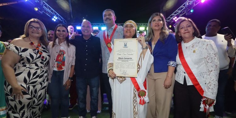 Concejo Municipal y Alcaldía entregaron reconocimientos a personas insignes de Maracaibo