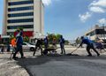 Alcaldía de Maracaibo ejecuta planes de asfaltado en sectores en completo deterioro