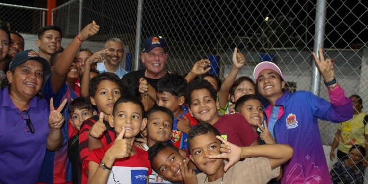 Alcaldía de Maracaibo rescató de las ruinas la cancha “Agua de Dios”
