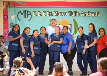 Gobernador Luis Caldera inspecciona trabajos de rehabilitación de la Escuela Básica Estadal Marco Tulio Andrade