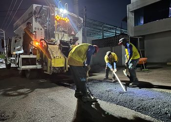 Alcaldía de Maracaibo contrata máquina de bacheo que escarifica y asfalta (+FOTOS)
