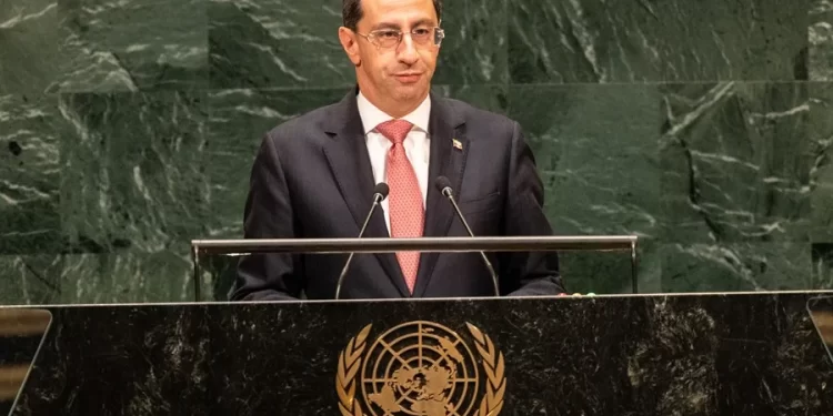 El vicepresidente de Colombia pone en duda a la ONU y agradece la ayuda tras el terremoto