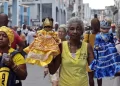Los fieles cubanos veneran a su Patrona, la Virgen de La Caridad del Cobre, en plena crisis