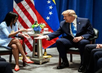 Delcy Rodríguez da detalles de su «histórica reunión» con Trump