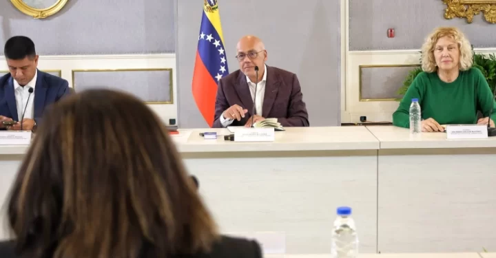Culmina el segundo ciclo de diálogo entre el Gobierno venezolano y exdiputados de la Asamblea Nacional de 2015