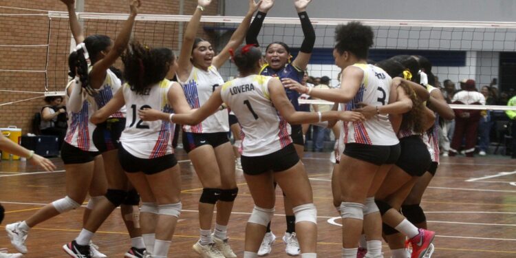 La Vinotinto U19 vence a Perú y calienta motores para el Suramericano de Voleibol Femenino 2026
