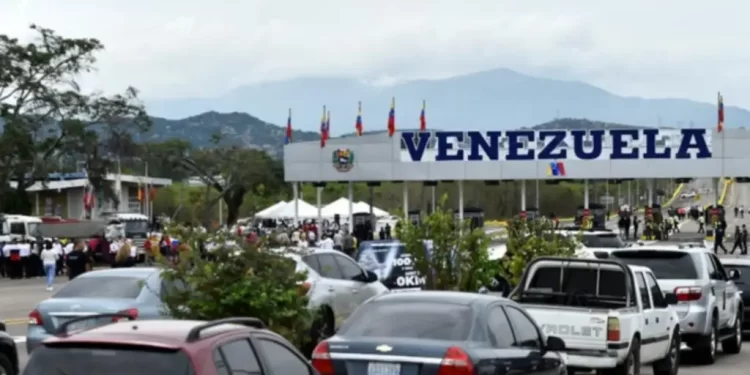 Embajador en Colombia plantea paso libre las 24 horas e invita a empresarios colombianos a invertir en Venezuela