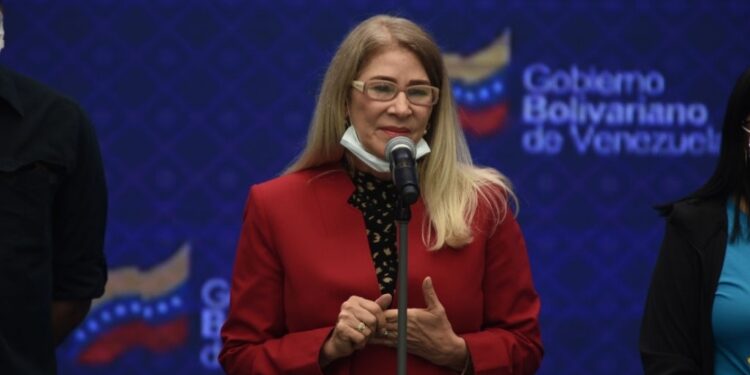 «Una resiliencia que es digna de admirar»: activista ofrece detalles de la audiencia y del estado de salud de Cilia Flores