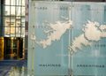 Argentina ratifica una medida que alienta su disputa por las Malvinas
