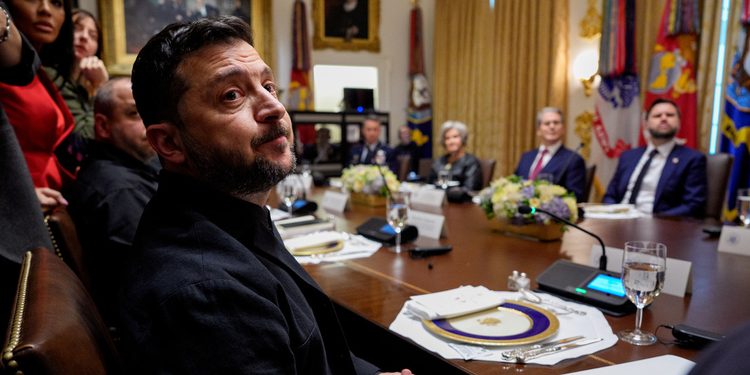 Zelenski califica de «error» las afirmaciones de Trump sobre la necesidad de elecciones en Ucrania