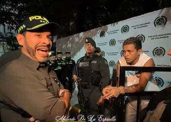 «Así es que se doma a un bandido»: De la Espriella exhibe a un criminal capturado