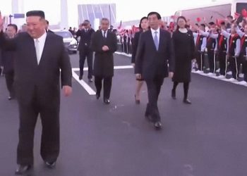 Kim Jong-un hace una sorpresiva visita a China (FOTO, VIDEO)
