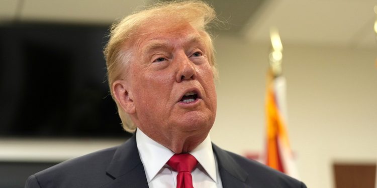 Trump quiere hacer negocios con Ucrania y Rusia